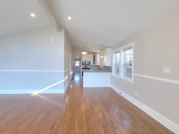 1747 E 92nd Place, Chicago, IL 60617