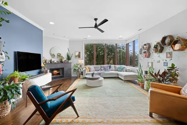 2058 N Western Avenue #301, Chicago, IL 60647