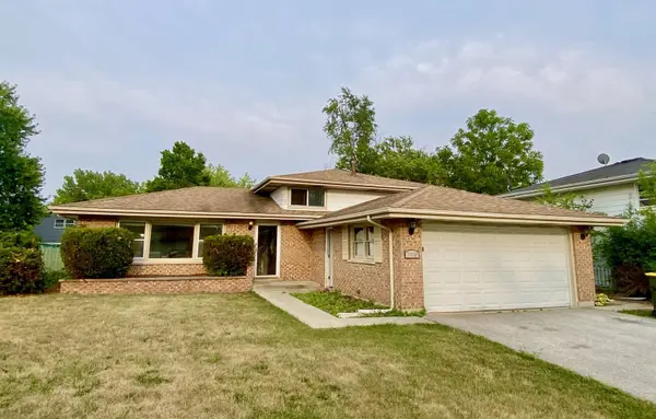 19809 Lakewood Avenue, Lynwood, IL 60411