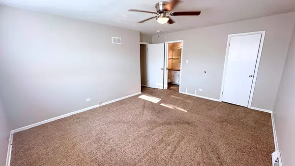 16601 Langley Avenue, South Holland, IL 60473