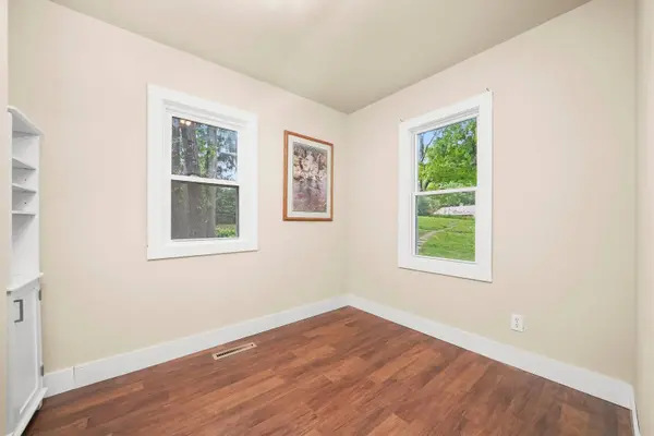 223 S Shore Drive, Island Lake, IL 60042