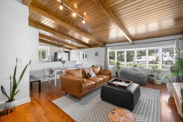 3465 Tamarind Drive, Northbrook, IL 60062