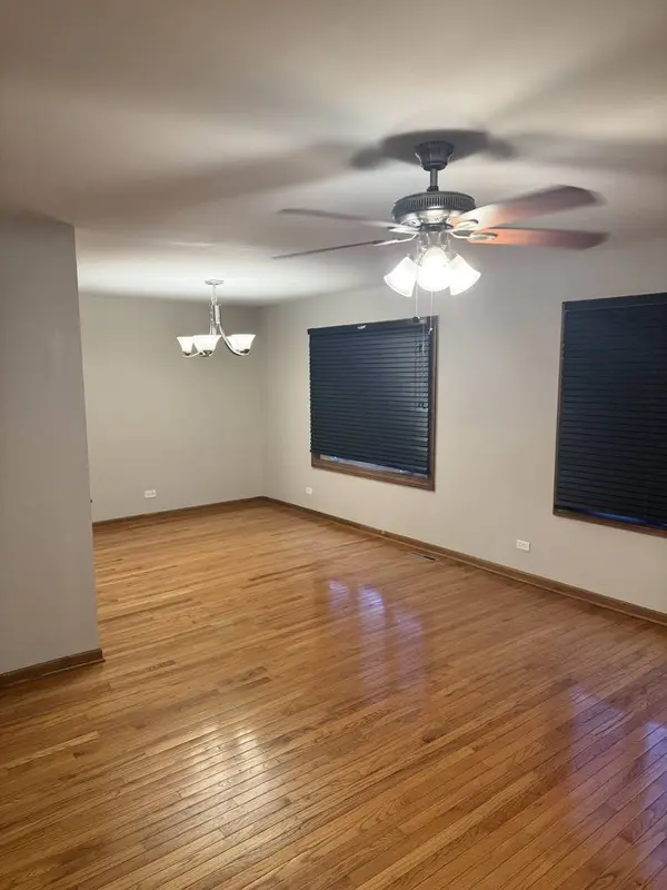 5756 LANCASTER Drive, Oak Forest, IL 60452