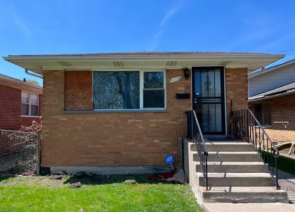 11724 S Loomis Street, Chicago, IL 60643