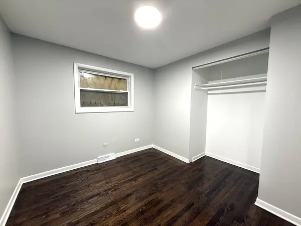 11724 S Loomis Street, Chicago, IL 60643