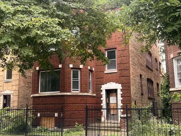 6810 S Indiana Avenue, Chicago, IL 60637