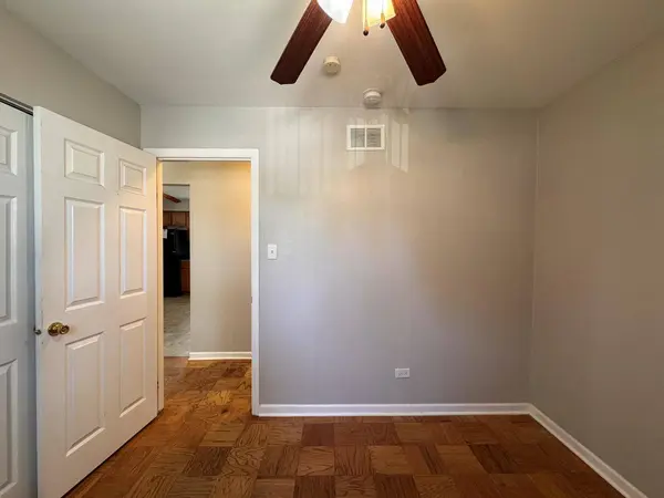 5103 Elmwood Road, Oak Forest, IL 60452