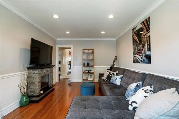 2847 N Meade Avenue, Chicago, IL 60634