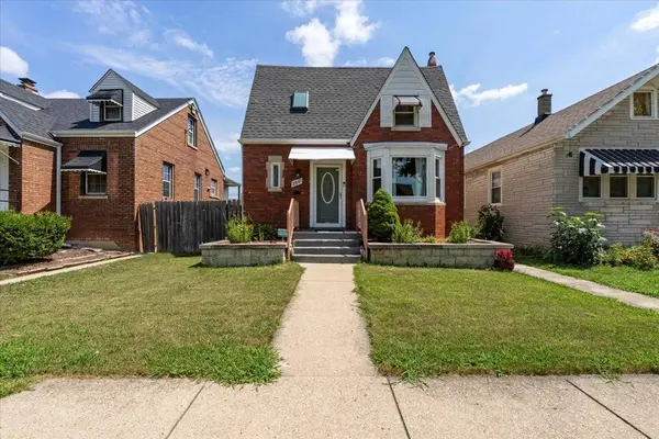 2847 N Meade Avenue, Chicago, IL 60634