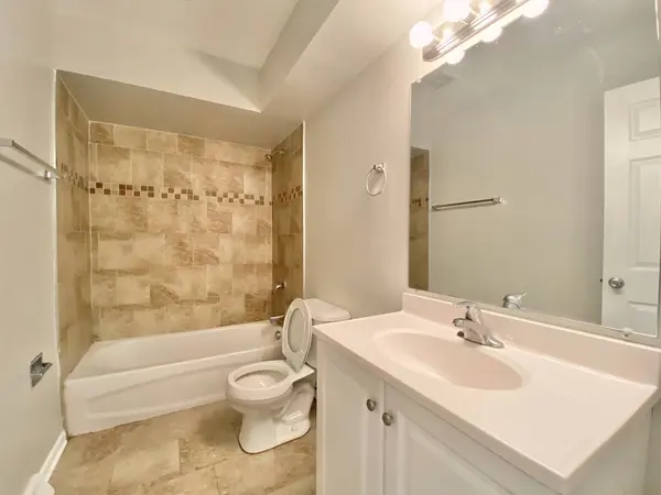 19805 Crescent Avenue, Lynwood, IL 60411