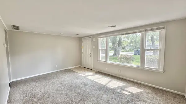 3512 John Street, Steger, IL 60475