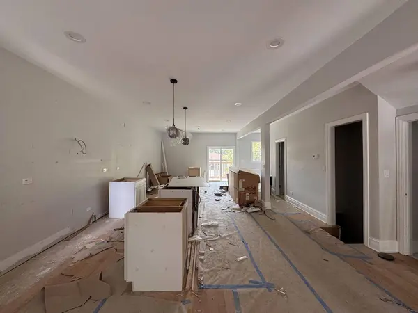 4846 S Evans Avenue, Chicago, IL 60615