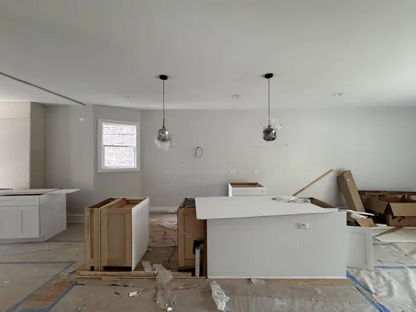 4846 S Evans Avenue, Chicago, IL 60615