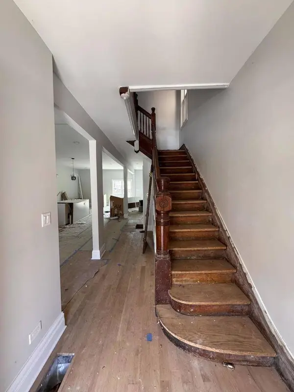 4846 S Evans Avenue, Chicago, IL 60615