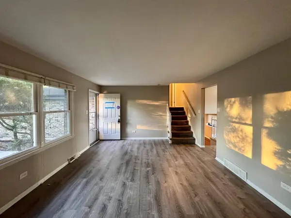 19048 Sherman Street, Lansing, IL 60438