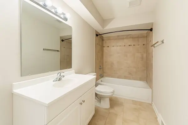 19808 Lakewood Avenue, Lynwood, IL 60411