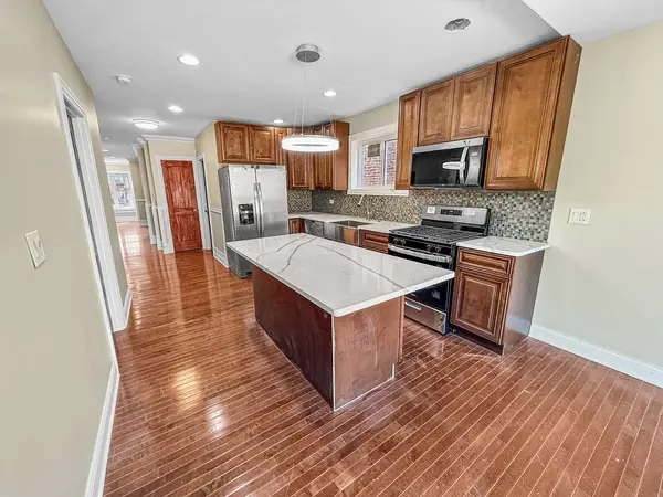 710 E 91st Place, Chicago, IL 60619