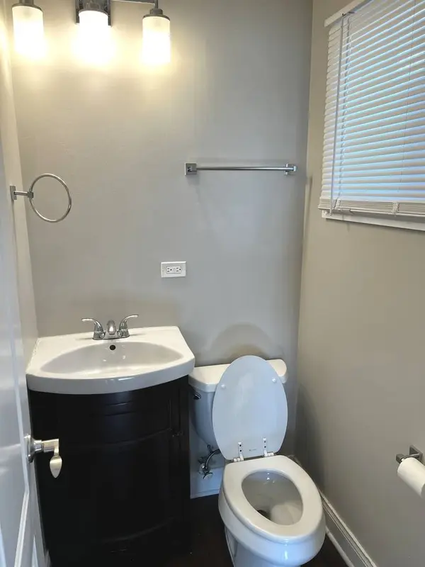 1295 Greenbay Avenue, Calumet City, IL 60409