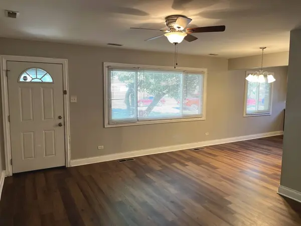 1295 Greenbay Avenue, Calumet City, IL 60409