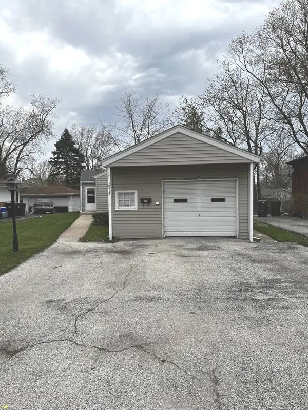 2818 Tennyson Place, Hazel Crest, IL 60429
