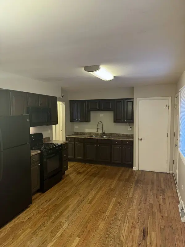 436 N PLEASANT Drive, Glenwood, IL 60425