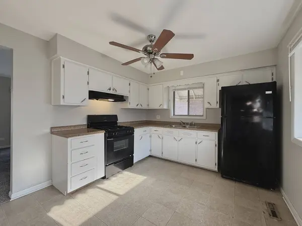 154 S Pamela S Drive, Chicago Heights, IL 60411