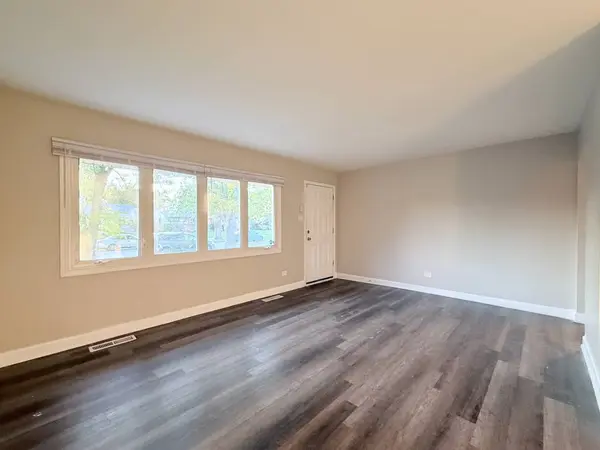 17153 Walter Street, Lansing, IL 60438