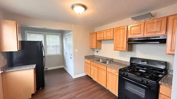 2612 W 89TH Place, Evergreen Park, IL 60805