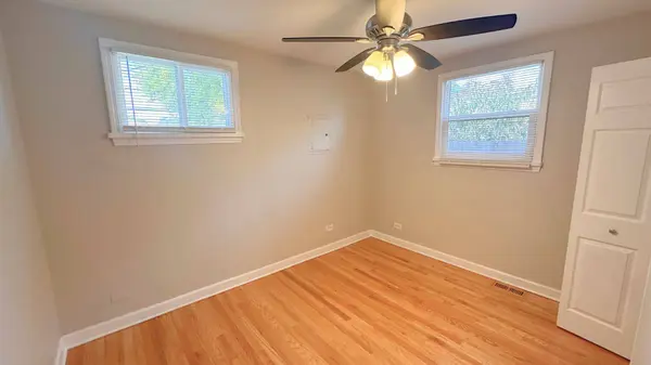 2036 S 15th Avenue, Broadview, IL 60155