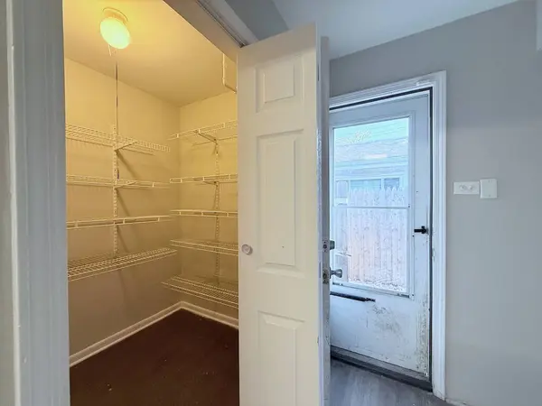 17153 Walter Street, Lansing, IL 60438