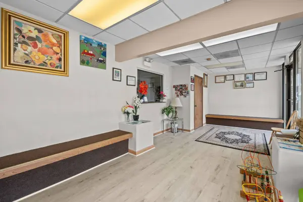 7107 W Belmont Avenue #1E, Chicago, IL 60634