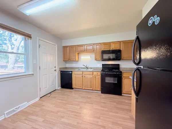 4932 Imperial Drive, Richton Park, IL 60471