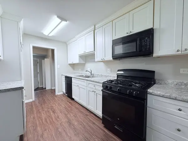 4108 Applewood Lane, Matteson, IL 60443