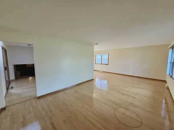 3320 191st Street, Lansing, IL 60438