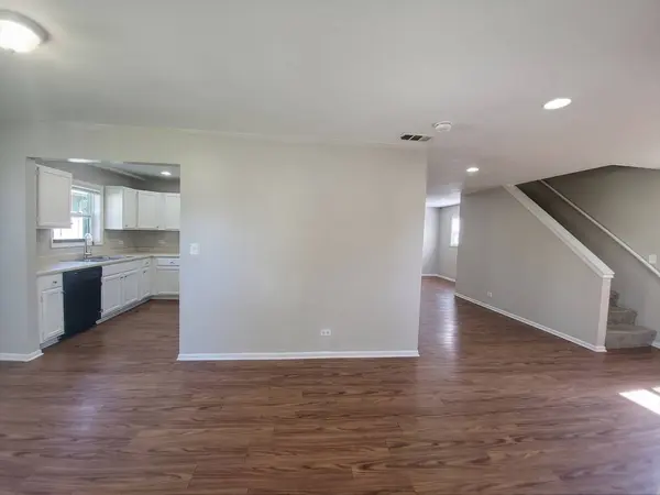 121 Highmoor Drive, Round Lake Park, IL 60073