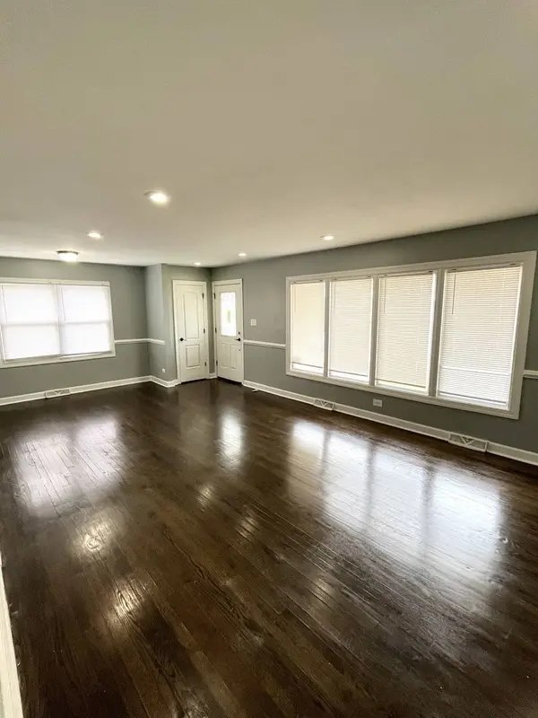 16626 Holland Avenue, South Holland, IL 60473