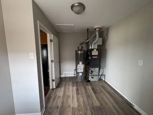 11709 S Kedzie Avenue, Merrionette Park, IL 60803