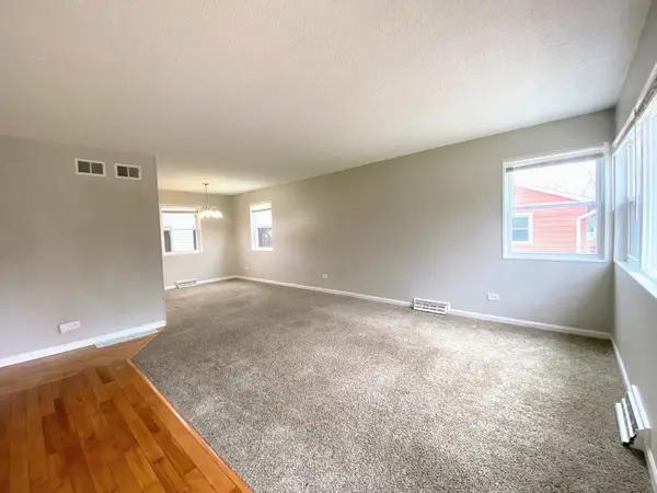 23922 S Cretewood Lane, Crete, IL 60417