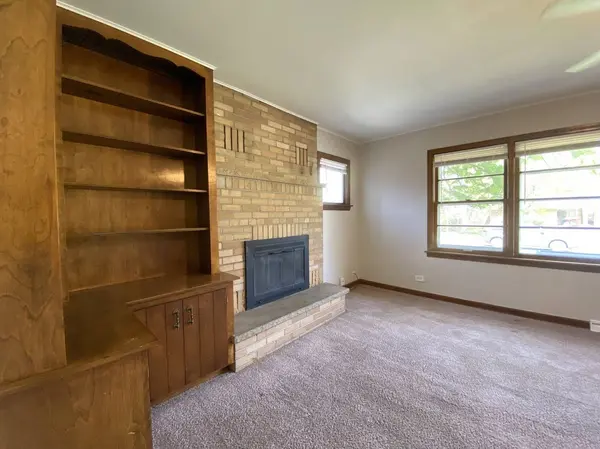 3003 Longfellow Avenue, Hazel Crest, IL 60429