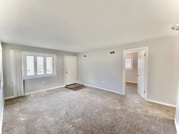 14622 Kenwood Avenue, Dolton, IL 60419