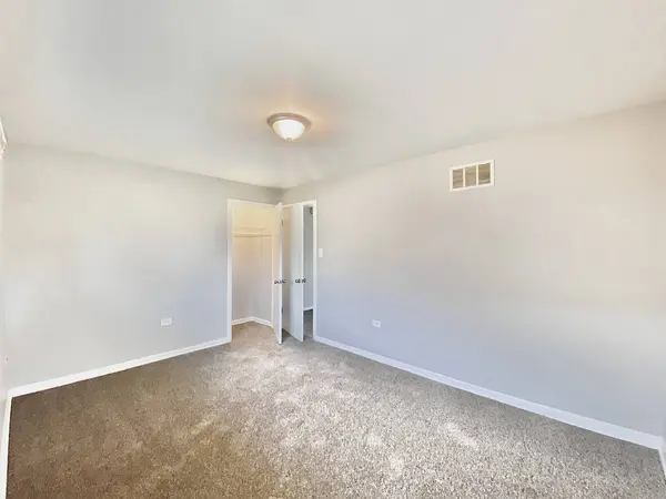 14622 Kenwood Avenue, Dolton, IL 60419