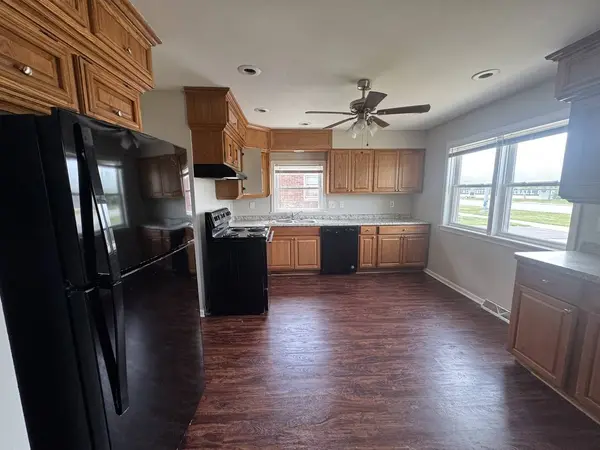 11709 S Kedzie Avenue, Merrionette Park, IL 60803