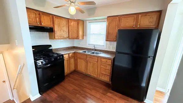 15612 Langley Avenue, South Holland, IL 60473