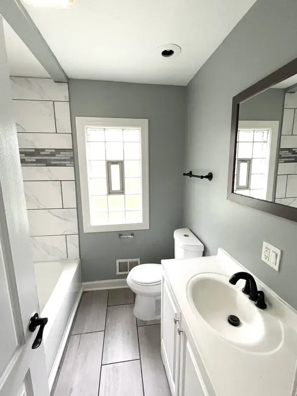 16626 Holland Avenue, South Holland, IL 60473