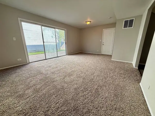 149 Highbury Drive, Elgin, IL 60120