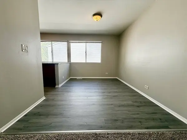 149 Highbury Drive, Elgin, IL 60120