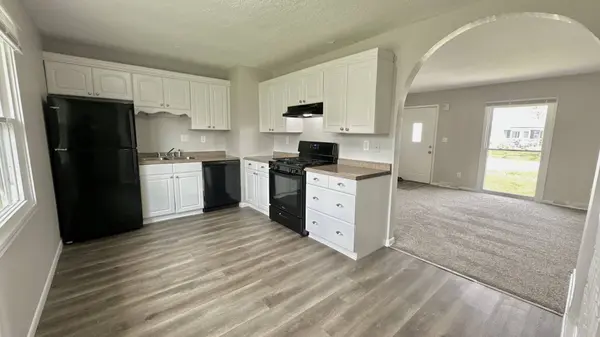 34W789 S James Drive, St. Charles, IL 60174