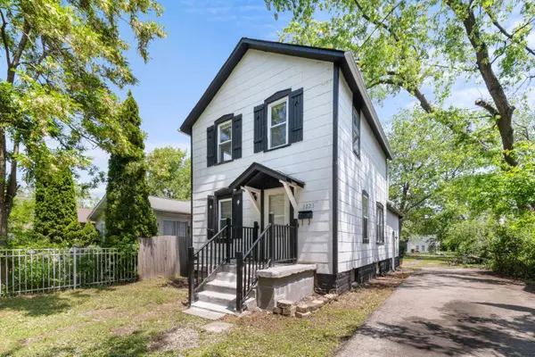 3225 Gilead Avenue, Zion, IL 60099