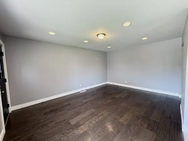 1262 Greenbay Avenue, Calumet City, IL 60409