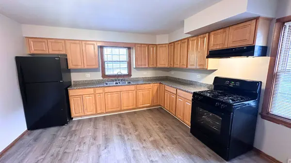 658 Mackinaw Avenue, Calumet City, IL 60409